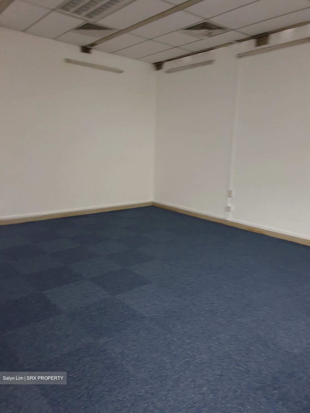 North Bridge Centre (D7), Office #446752721